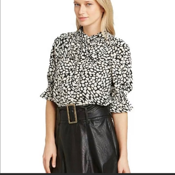Who What Wear Tops - Who What Wear Wom over Blouse